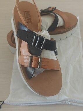 MM6 Maison Martin Margiela Two-Tone Black & Tan Leather Platform Sandals,Size 40